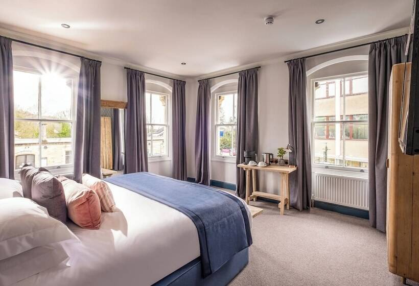 ホテル The Stroud