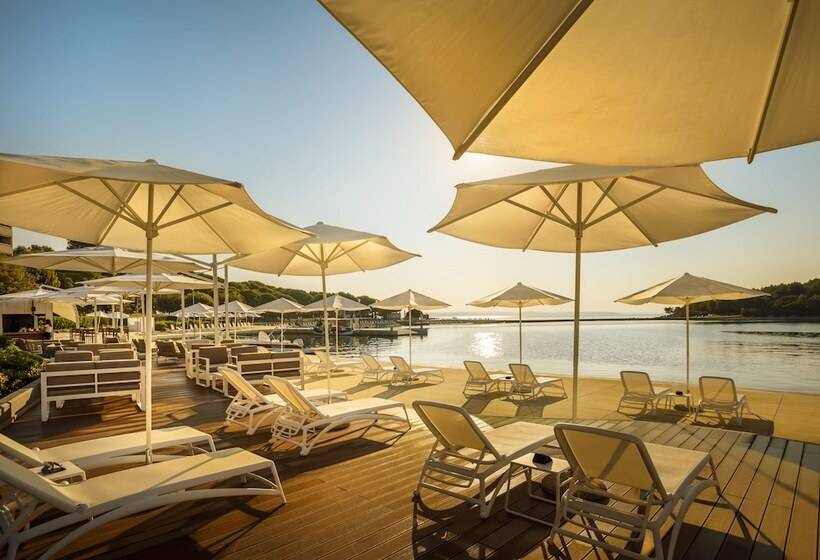 Maistra Select All Suite Island Hotel Istra