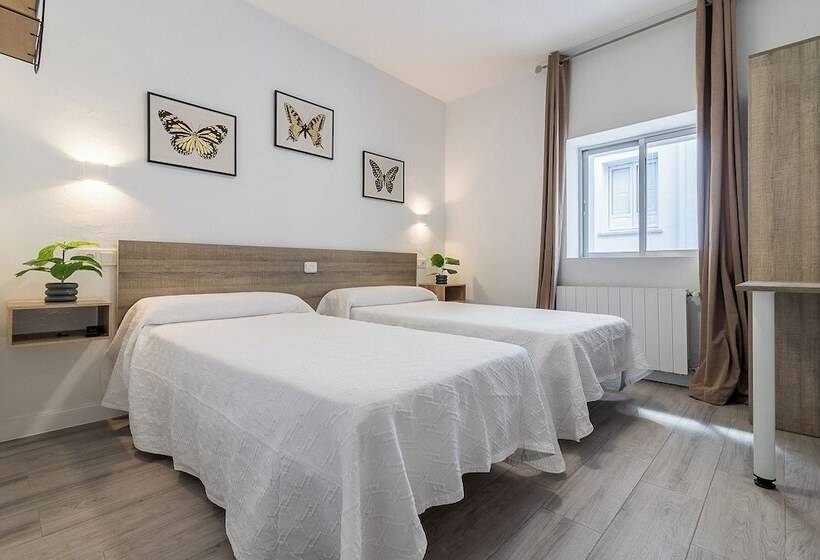 مسافرخانه Doña Norma