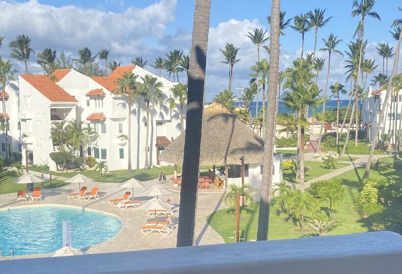 Stanza Mare Beach Front