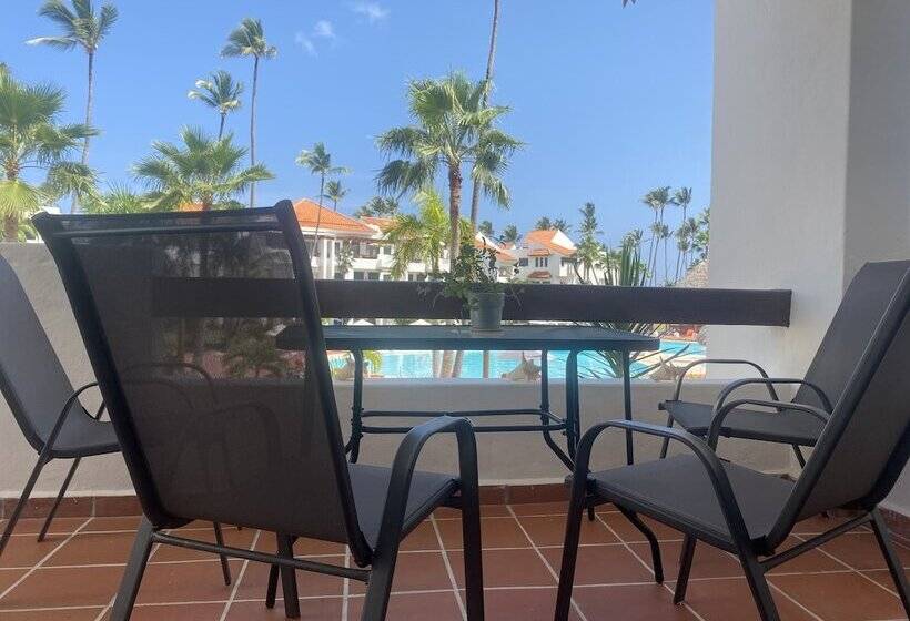 Stanza Mare Beach Front