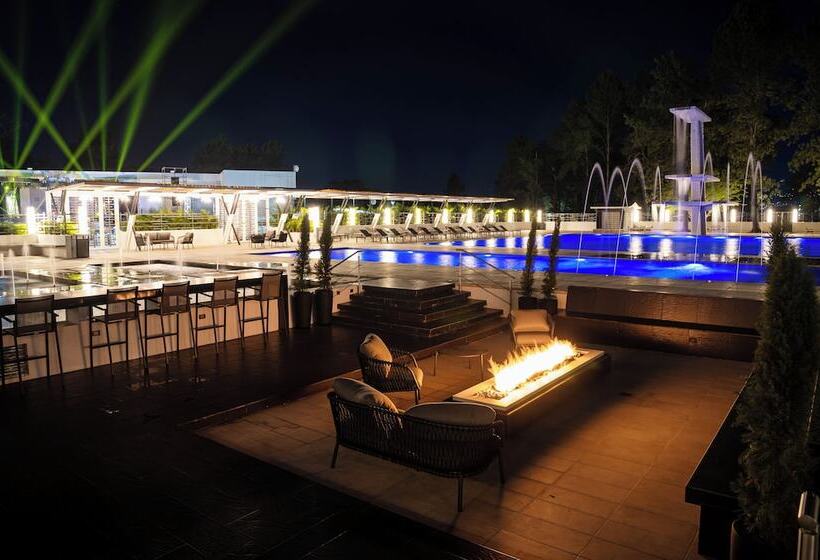 Tama Eurobuilding Hotel San Cristobal