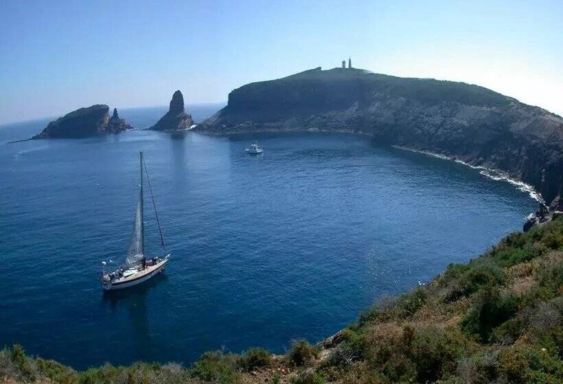 Apartamentos Yolimar Oropesa 3000