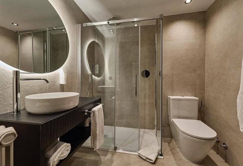 ホテル B48 Oviedo Opera