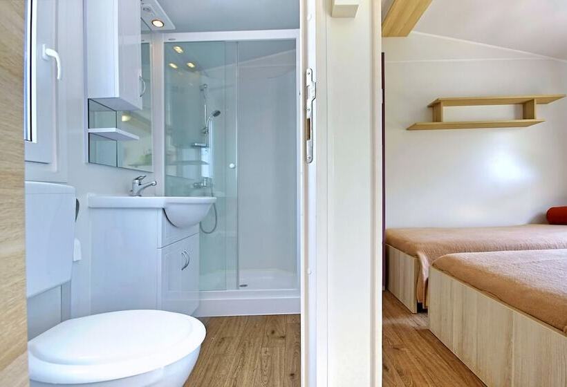 בית מלון כפרי Camping Adria Mobile Homes Park Umag