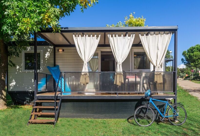 בית מלון כפרי Camping Adria Mobile Homes Park Umag
