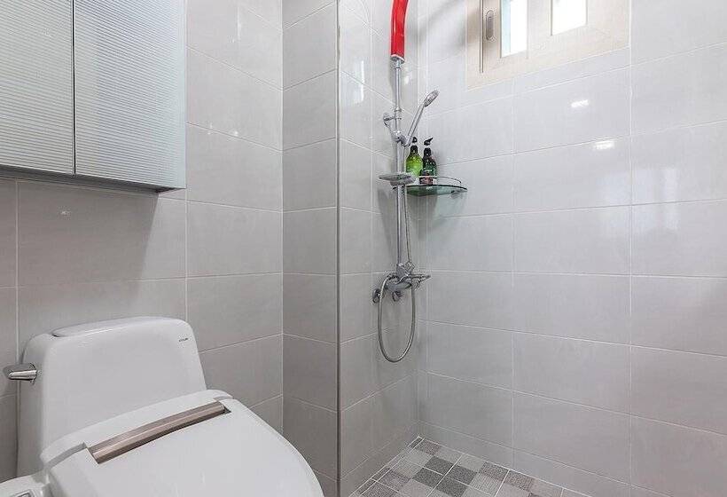 Jeju Jang Sugot Pension