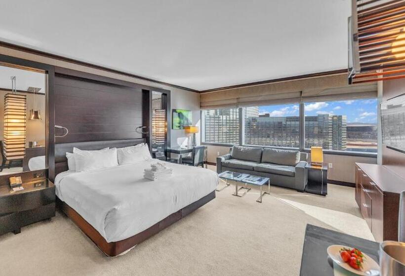 Vdara Beautiful Suite On 22nd Flr Free Valet Parking