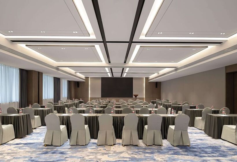 Days Hotel By Wyndham Meizhou Meijiang