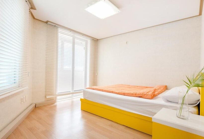 Gapyeong Applerotgi Pension