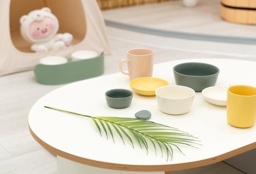 Gapyeong Daengdaengi Dog Pension Silver