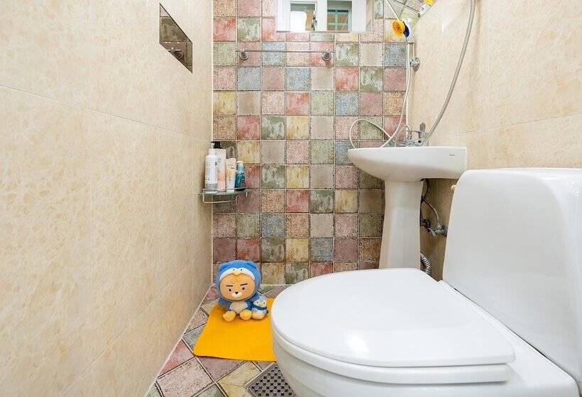 Gapyeong Daengdaengi Dog Pension Silver