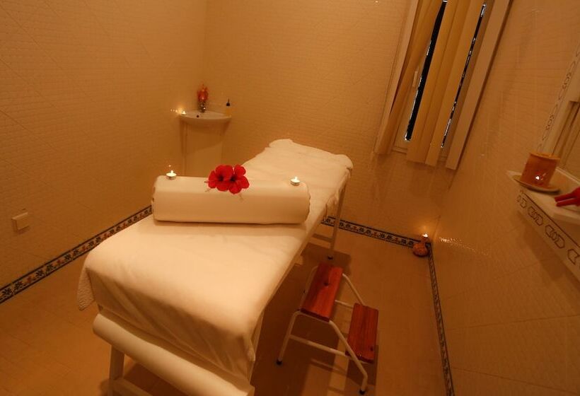 ホテル Aljazira Beach & Spa Families And Couples Only