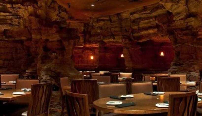 هتل Cliff Castle Casino