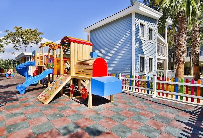 فندق Crystal Club World Of Colours   All Inclusive