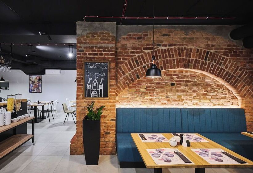 ホテル Halo Szczecin