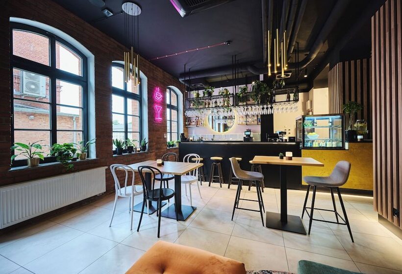 ホテル Halo Szczecin