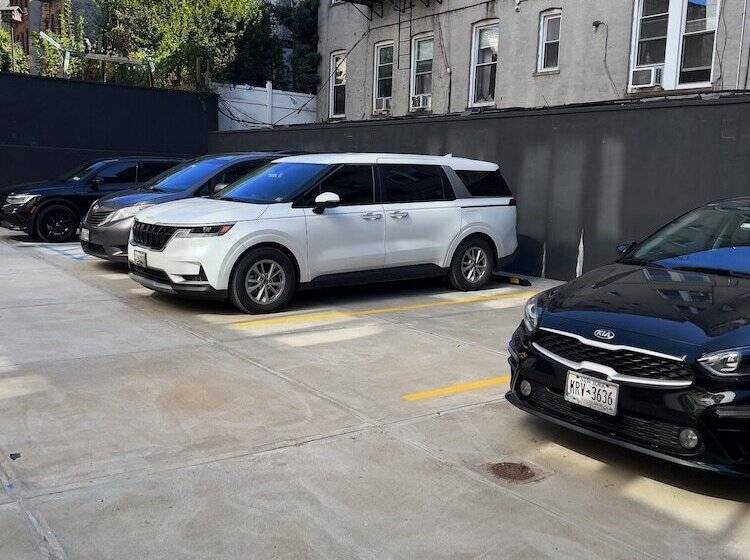 Отель Mirage Brooklyn