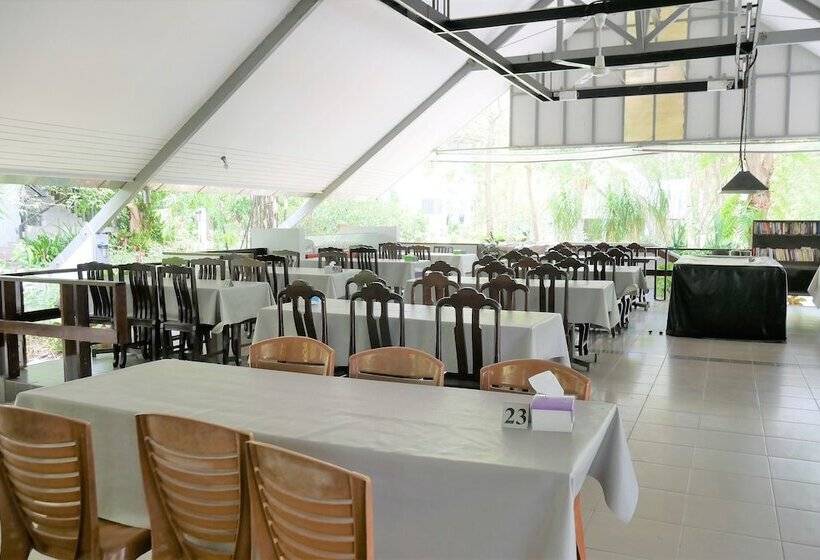 酒店 Samet Ville Resort