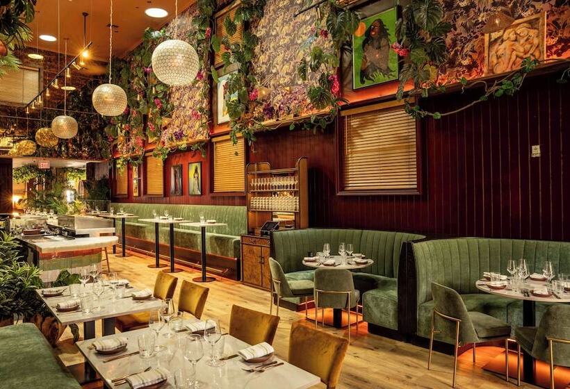 Отель The Daydrift