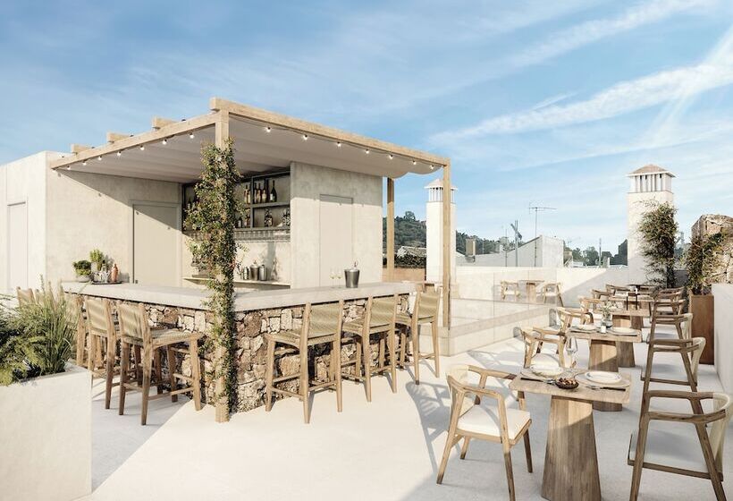 هتل Well And Come Malaga