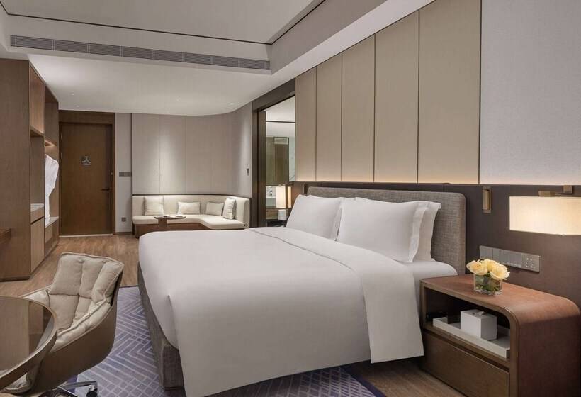 Отель Wyndham Grand Lishui Downtown