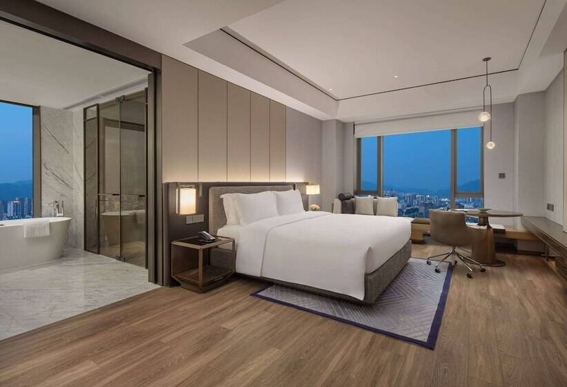 Отель Wyndham Grand Lishui Downtown