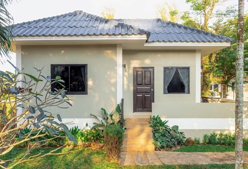 Isara Nai Yang Resort