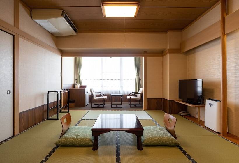 Рёкан Ooedo Onsen Monogatari Amakusa Hotel Kameya