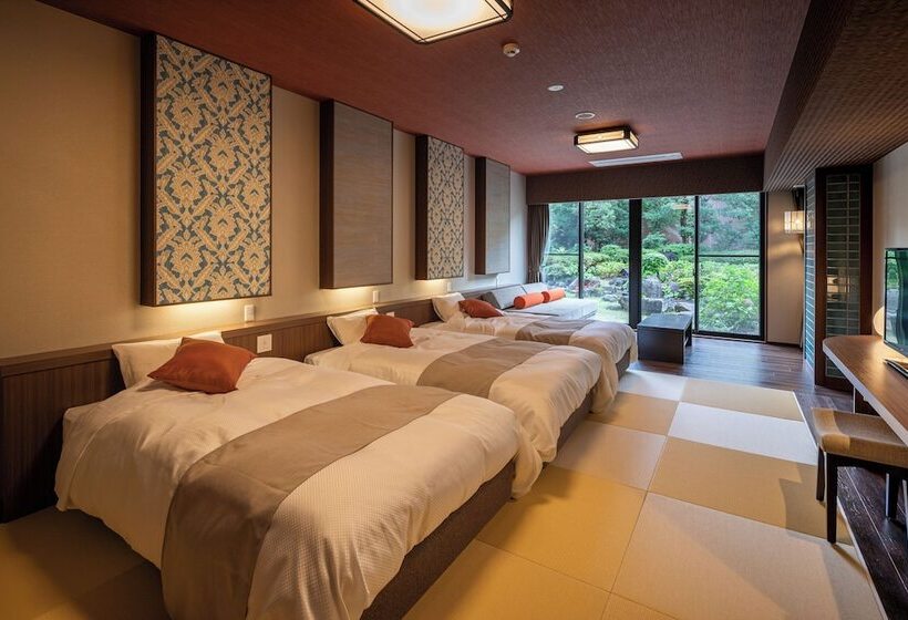 Рёкан Ooedo Onsen Monogatari Amakusa Hotel Kameya