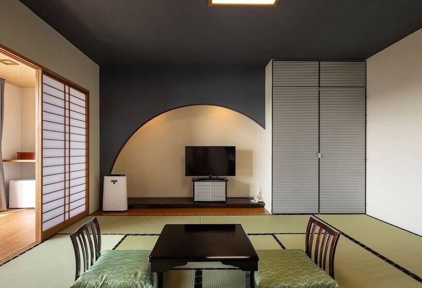 Рёкан Ooedo Onsen Monogatari Amakusa Hotel Kameya