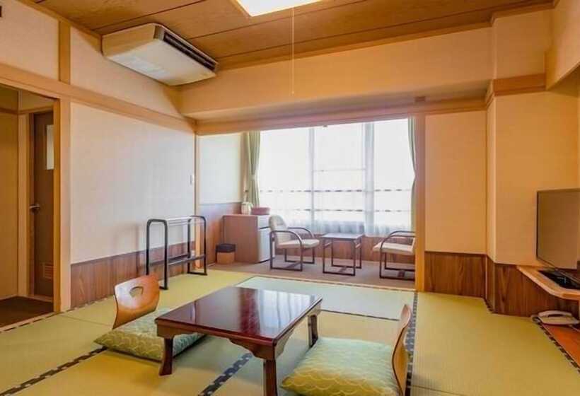 Рёкан Ooedo Onsen Monogatari Amakusa Hotel Kameya