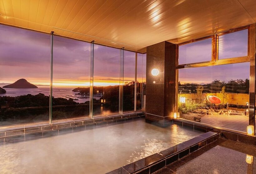 Рёкан Ooedo Onsen Monogatari Amakusa Hotel Kameya