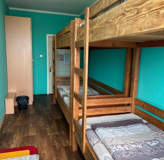 فندق صغير Welcome 24 Mukachevo