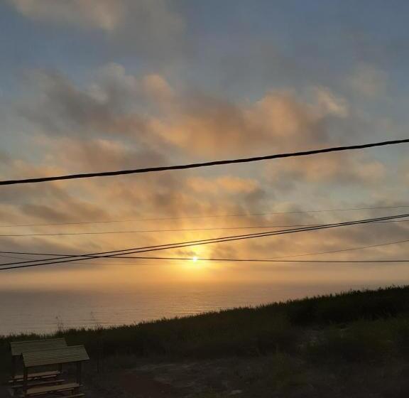 تختخواب و صبحانه Casa Das Barcas