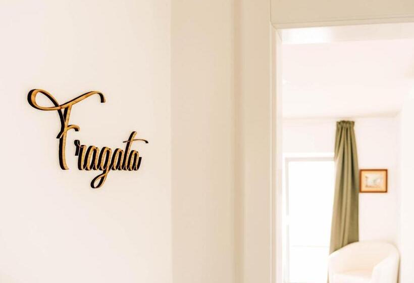 تختخواب و صبحانه Casa Das Barcas