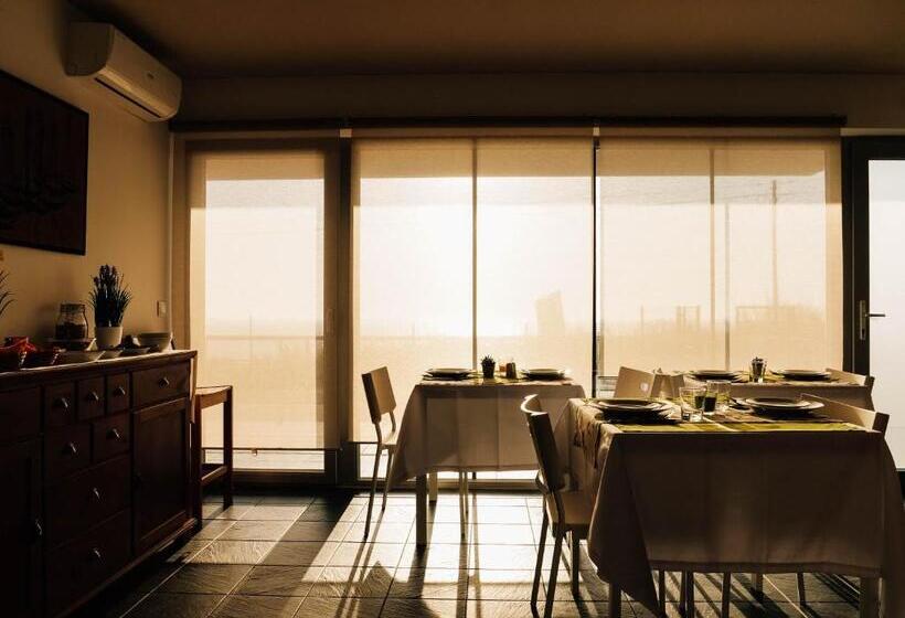 تختخواب و صبحانه Casa Das Barcas