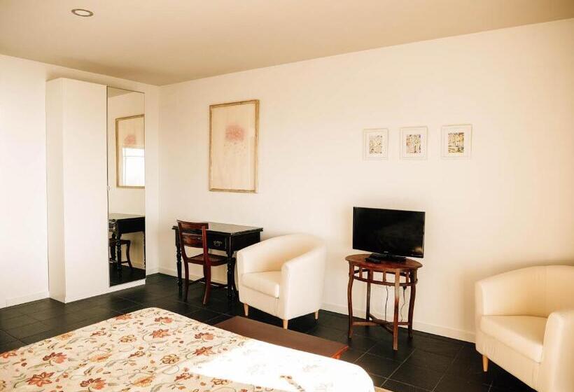 تختخواب و صبحانه Casa Das Barcas