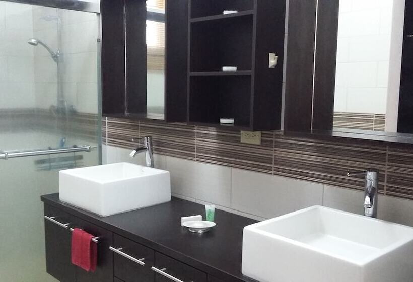 مبيت وإفطار Casa Luciaa