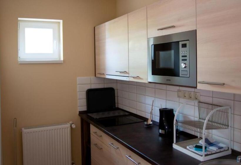 민박 Irány Colorado Apartman