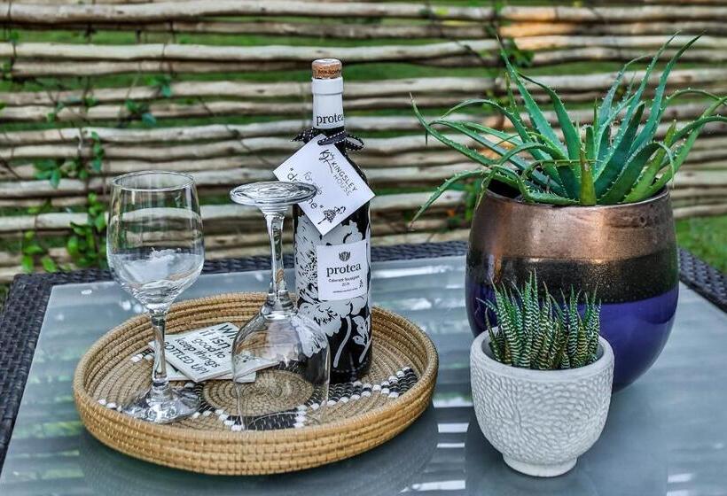 Bed and Breakfast Kingsley House Chalet