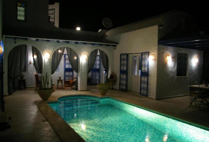 ベッドアンドブレックファースト Midounia