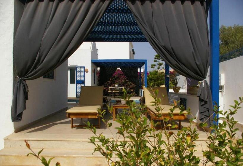 ベッドアンドブレックファースト Midounia