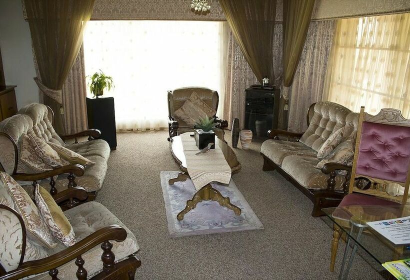 Bed and Breakfast Nmb2 Guest House