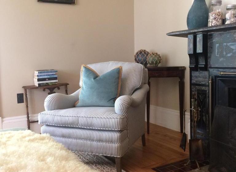 مبيت وإفطار The Library Inn