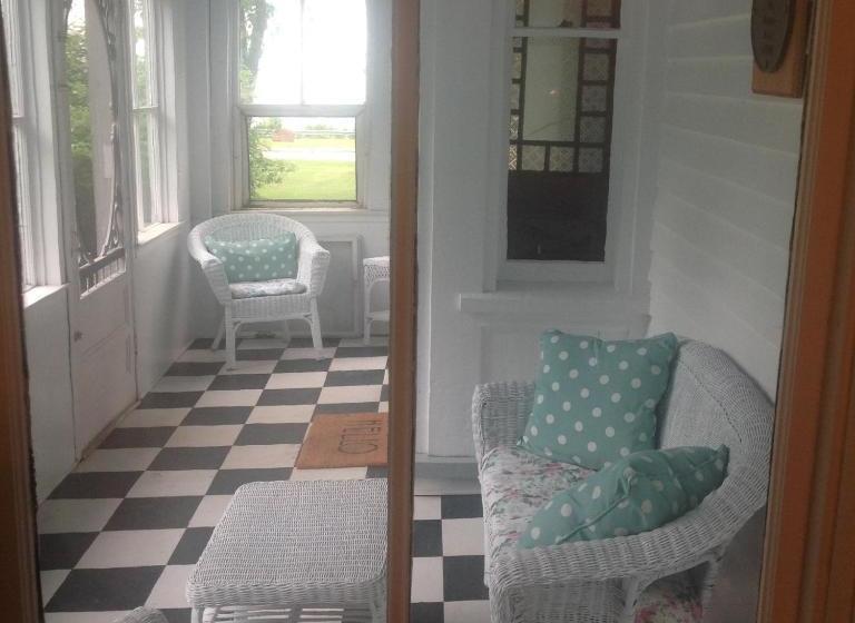 مبيت وإفطار The Library Inn