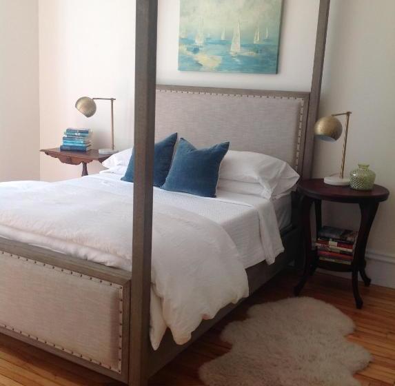 مبيت وإفطار The Library Inn