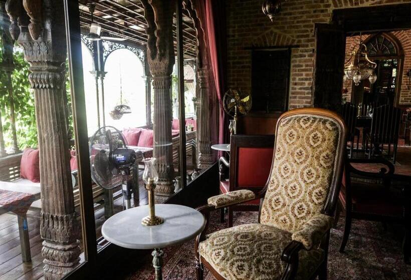 Chateau Orientale Resort