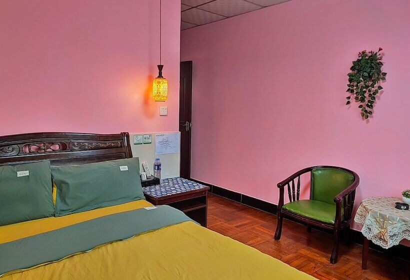 Foshan School Age Youth Hostel