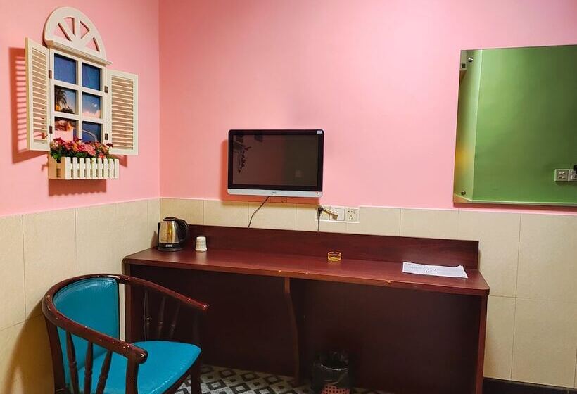 Foshan School Age Youth Hostel